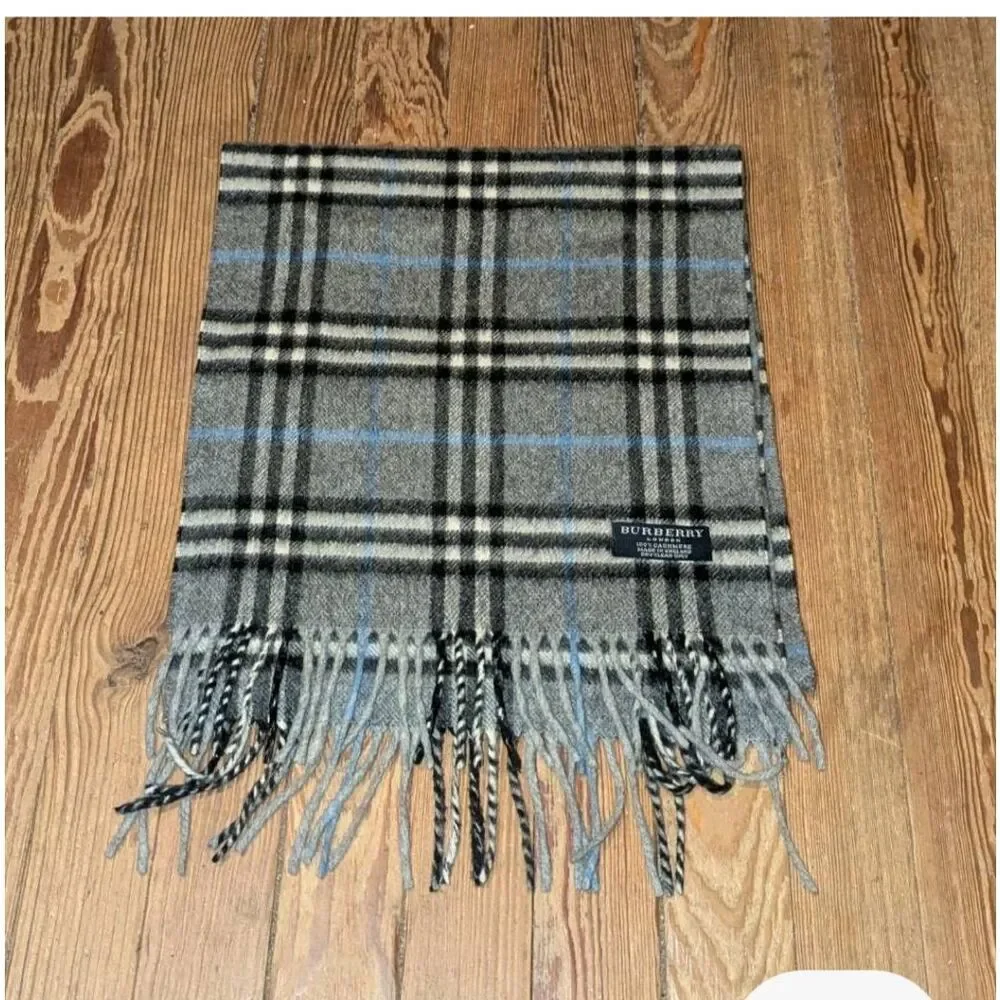 Burberry London Cashmere scarf blue grey cream